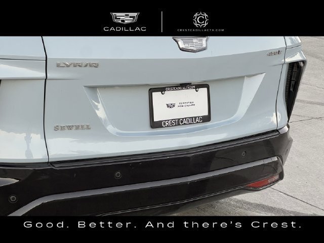 Used 2024 Cadillac Lyriq Sport RWD image 9