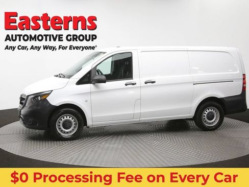 Used 2022 Mercedes-Benz Metris image 54