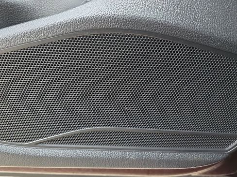 Used 2013 Volkswagen Passat 2.5 S image 25