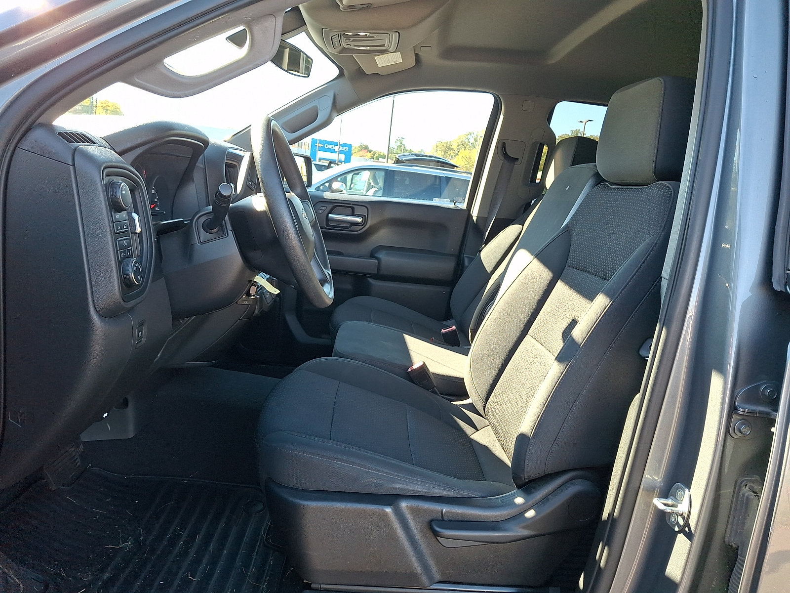 Used 2021 Chevrolet Silverado 1500 Custom AWD/4WD image 13