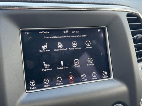 Used 2018 Jeep Grand Cherokee Limited image 23