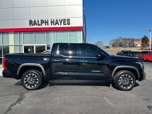 Certified 2025 Toyota Tundra Limited AWD/4WD image 2