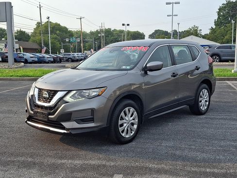 Used 2019 Nissan Rogue S AWD/4WD image 3