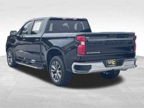 Used 2022 Chevrolet Silverado 1500 LT RWD image 5