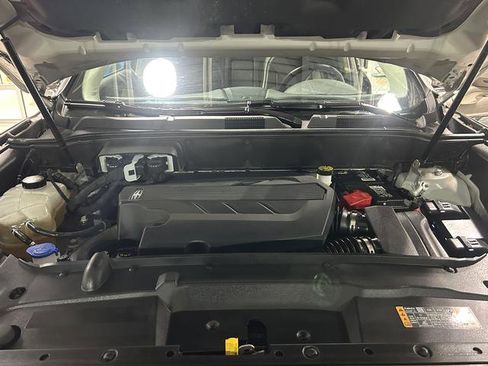 Used 2020 Lincoln Nautilus Reserve w/ Equipment Group 202A image 12