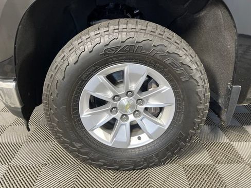Used 2019 Chevrolet Silverado 1500 LT w/ All-Star Edition AWD/4WD image 11