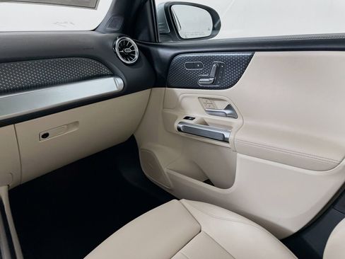 New 2026 Mercedes-Benz GLB 250 image 25