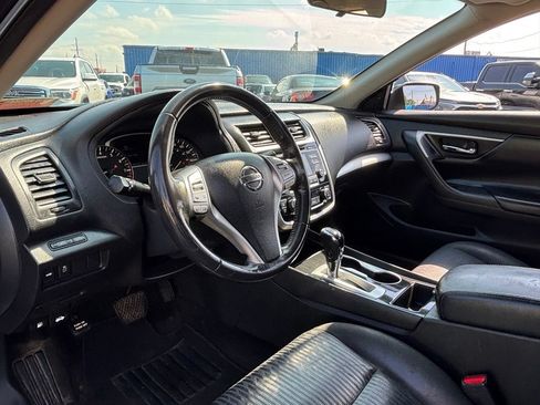 Used 2018 Nissan Altima 2.5 SV FWD image 8