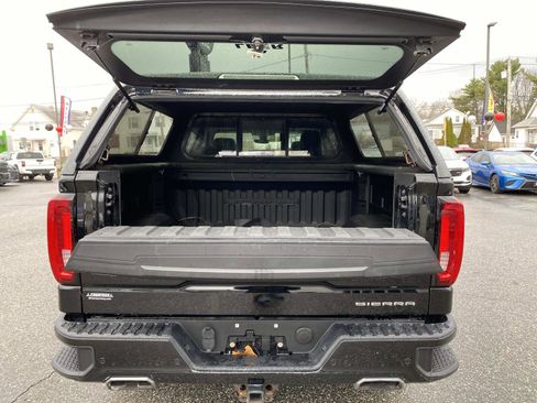 Used 2019 GMC Sierra 1500 Denali w/ Denali Ultimate Package AWD/4WD image 5