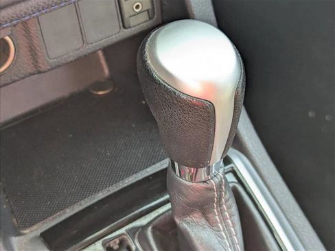 Used 2019 Toyota Corolla SE image 6