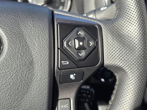 Certified 2023 Toyota Tacoma TRD Off-Road image 35