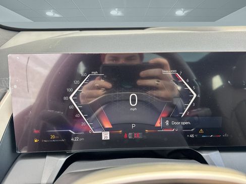 Used 2025 BMW X3 xDrive30i w/ Convenience Package image 19