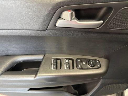 Used 2021 Kia Sportage LX AWD/4WD image 21