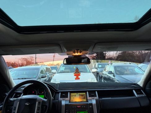 Used 2008 Land Rover Range Rover Sport Supercharged image 12