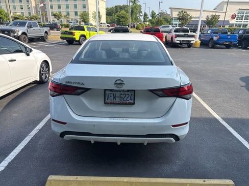 Used 2020 Nissan Sentra S FWD image 9