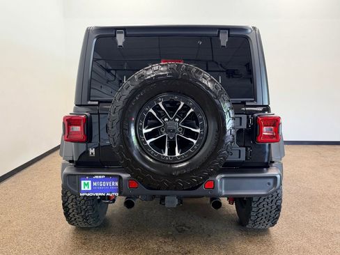 Used 2024 Jeep Wrangler Unlimited Sport AWD/4WD image 4