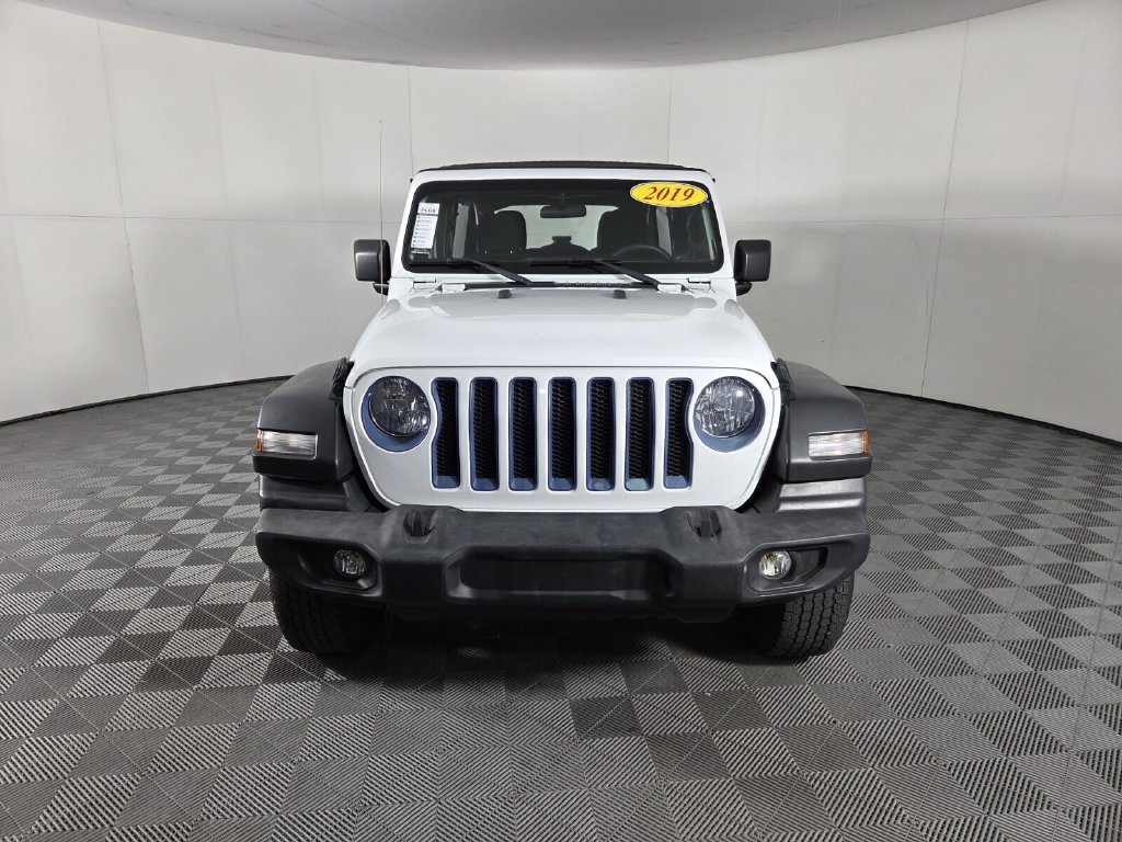Used 2019 Jeep Wrangler Unlimited Sport AWD/4WD image 3