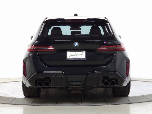 Used 2025 BMW M5 Touring w/ M Driver's Package image 5