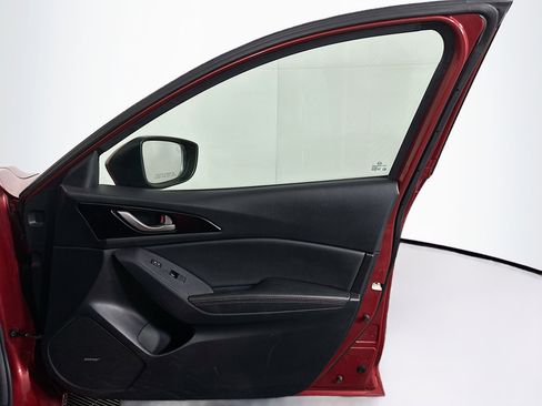 Used 2016 MAZDA MAZDA3 i Grand Touring FWD image 31