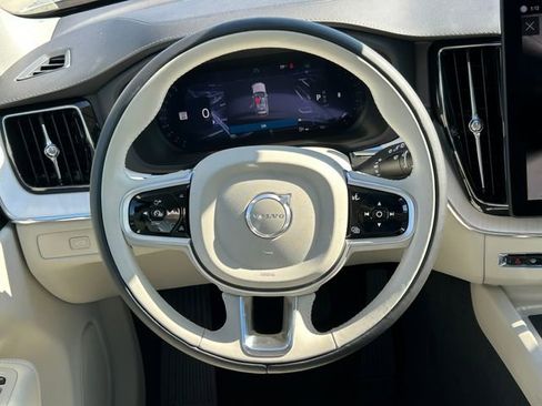 New 2026 Volvo XC60 B5 Ultra w/ Climate Package image 20