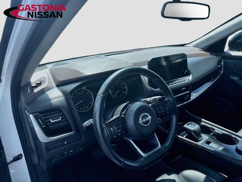 Used 2023 Nissan Rogue SL w/ SL Premium Package AWD/4WD image 11