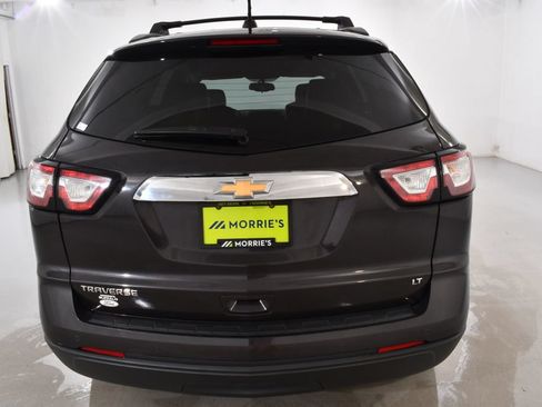Used 2017 Chevrolet Traverse LT w/ Style and Technology Package FWD image 13