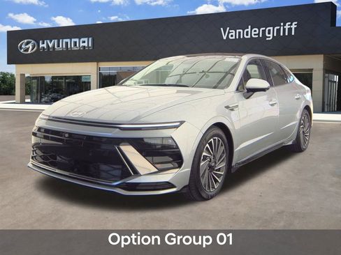 Certified 2026 Hyundai Sonata Limited image 3