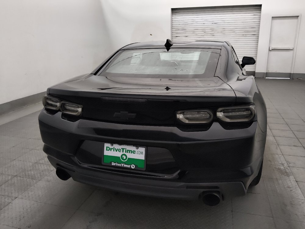 Used 2019 Chevrolet Camaro LT RWD image 7