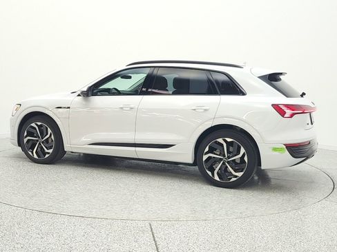 Used 2024 Audi Q8 e-tron Premium Plus w/ Premium Plus Package AWD/4WD image 8