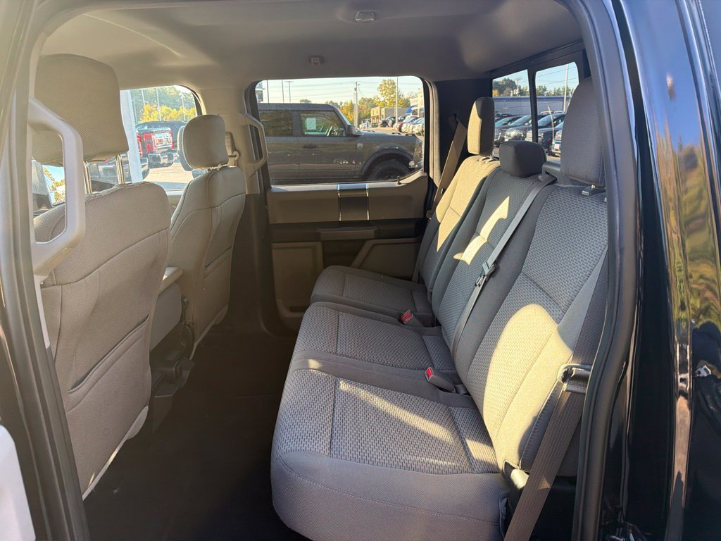 Used 2017 Ford F150 XLT w/ Equipment Group 302A Luxury RWD image 14