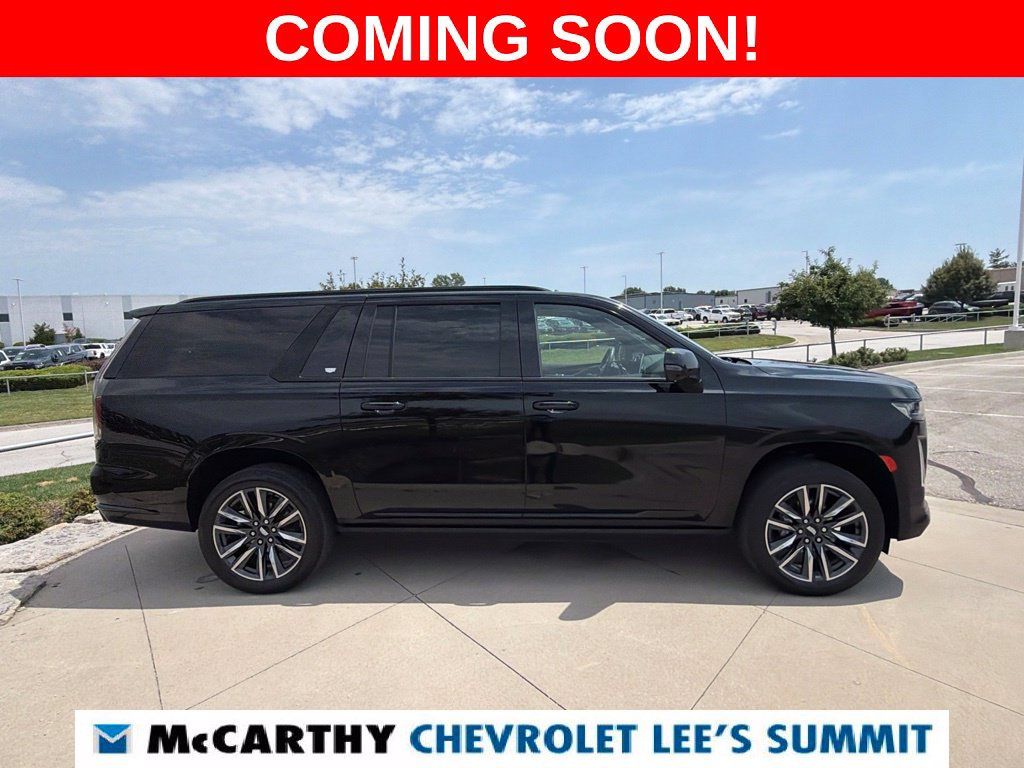 Used 2023 Cadillac Escalade ESV Sport w/ Touring Package AWD/4WD image 16