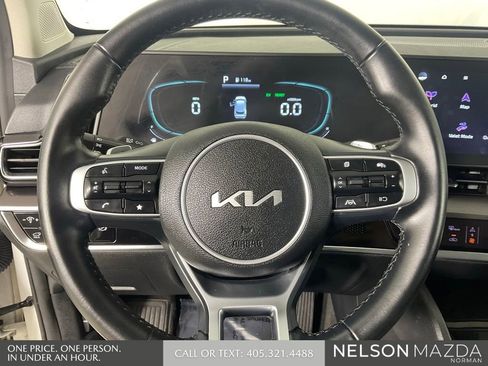 Used 2024 Kia Sportage EX w/ EX Premium Package AWD/4WD image 43