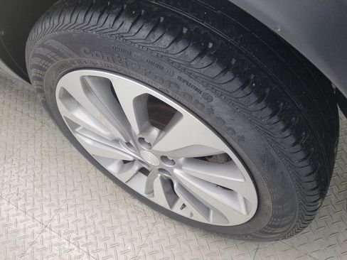 Used 2019 Buick Encore Preferred image 31