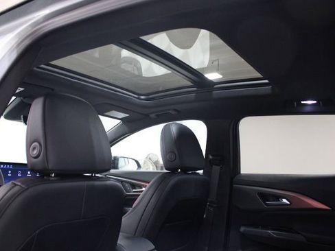 New 2026 Chevrolet Equinox EV RS image 4