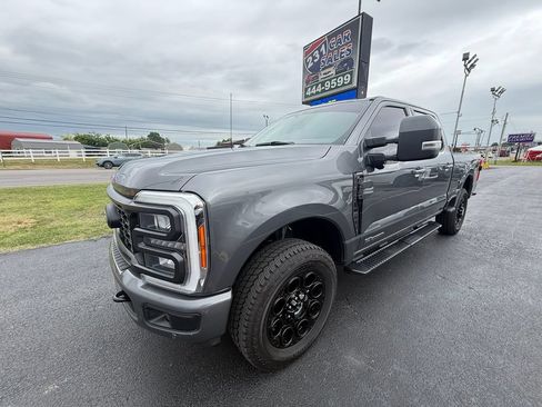 Used 2023 Ford F250 Lariat w/ Lariat Ultimate Package AWD/4WD image 8