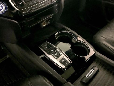Used 2019 Honda Passport Touring image 17