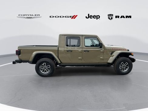 New 2026 Jeep Gladiator Mojave image 2