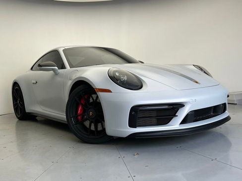Certified 2023 Porsche 911 Carrera GTS RWD image 2