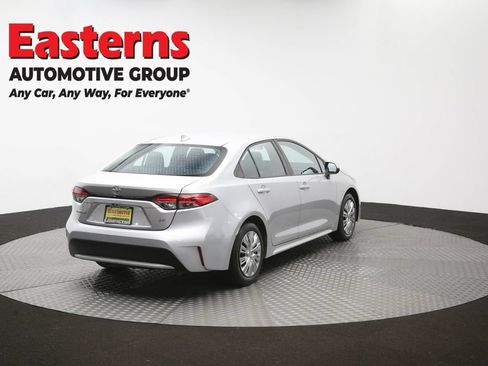 Used 2022 Toyota Corolla LE FWD image 39
