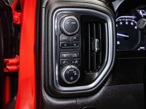 Used 2021 GMC Sierra 1500 Elevation image 16