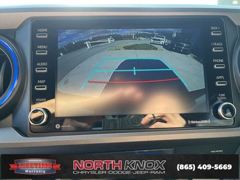 Used 2023 Toyota Tacoma TRD Sport w/ Technology Package image 10