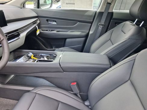 New 2026 Nissan Murano SV AWD/4WD image 8