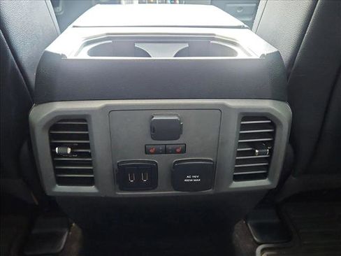 Used 2018 Ford F150 Raptor w/ Equipment Group 802A Luxury image 18