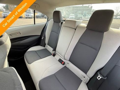 Used 2023 Toyota Corolla LE FWD image 25
