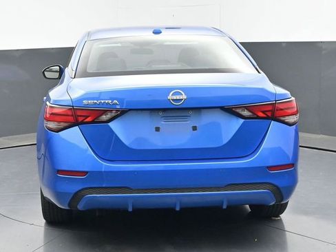 Used 2025 Nissan Sentra SV FWD image 30