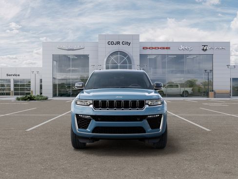 New 2026 Jeep Grand Cherokee Summit w/ MOPAR Finishing Package AWD/4WD image 32