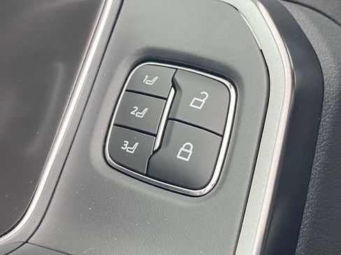 New 2026 Ford F250 Platinum image 15