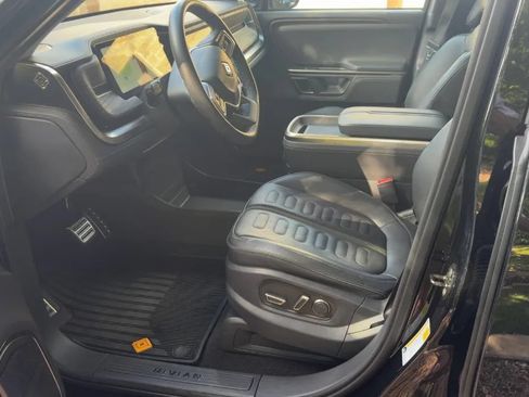 Used 2023 Rivian R1S Adventure AWD/4WD image 3