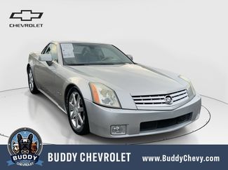 Used 2004 Cadillac XLR RWD video 1