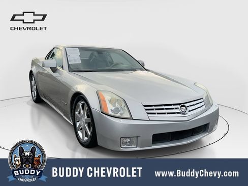 Used 2004 Cadillac XLR RWD image 1